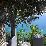 Blue View Qeparo