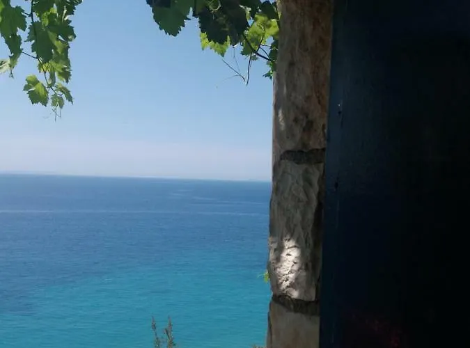 Blue View בית הארחה