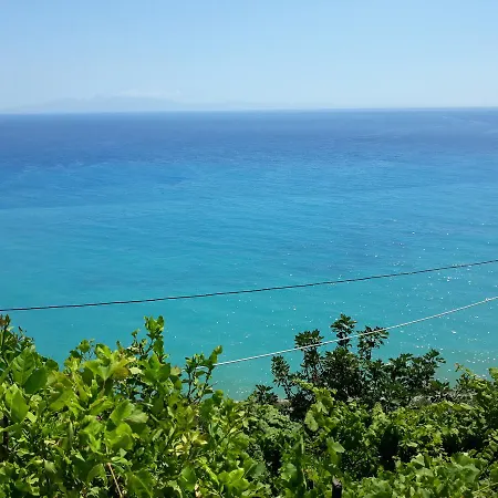 Pensjonat Blue View Qeparo